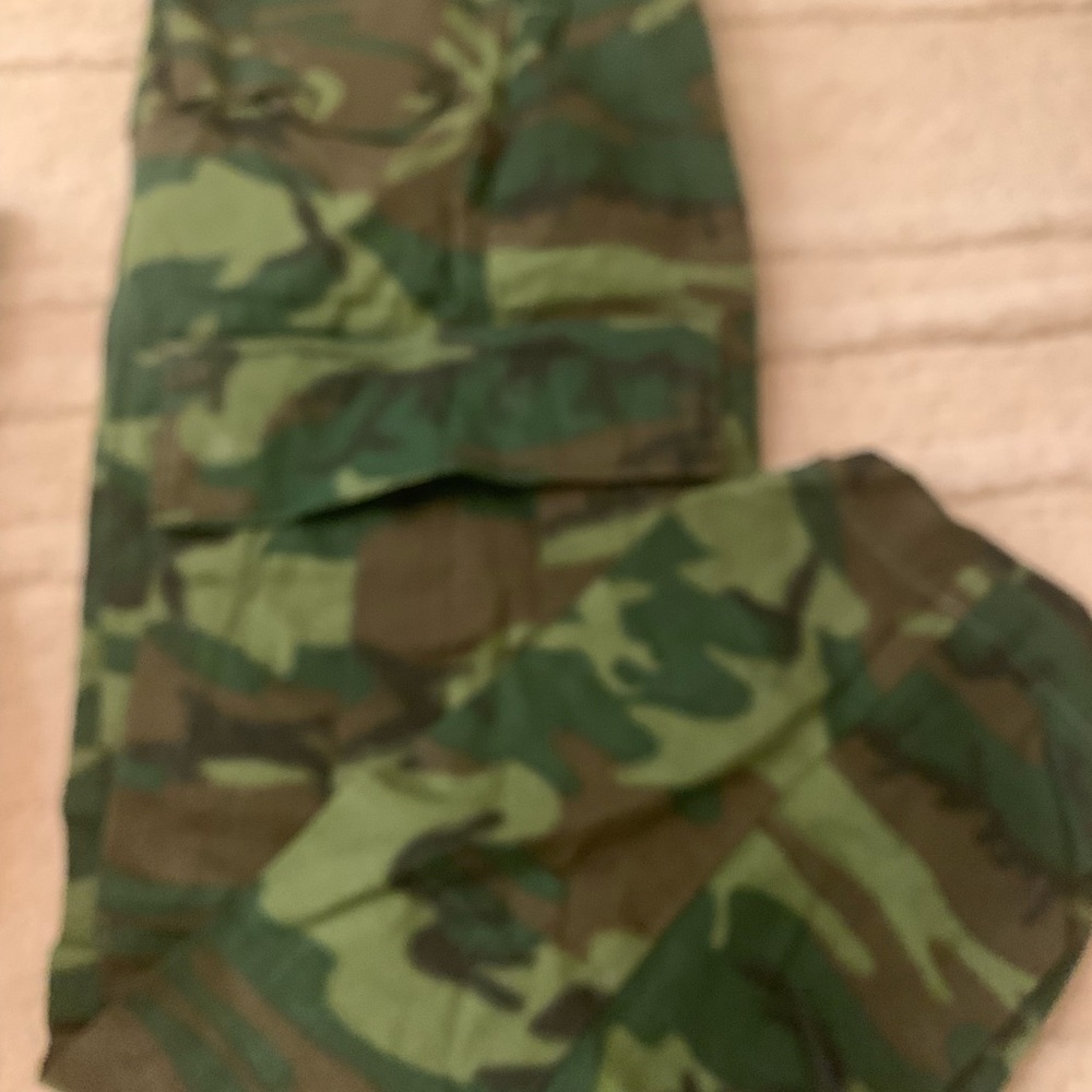 Army navy Vietnam era erdl camo pants x-small regular